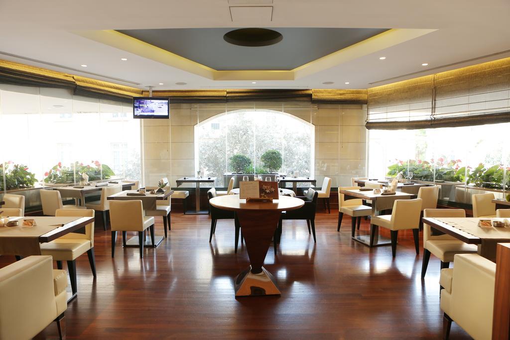 Parktower Suites Бейрут Экстерьер фото